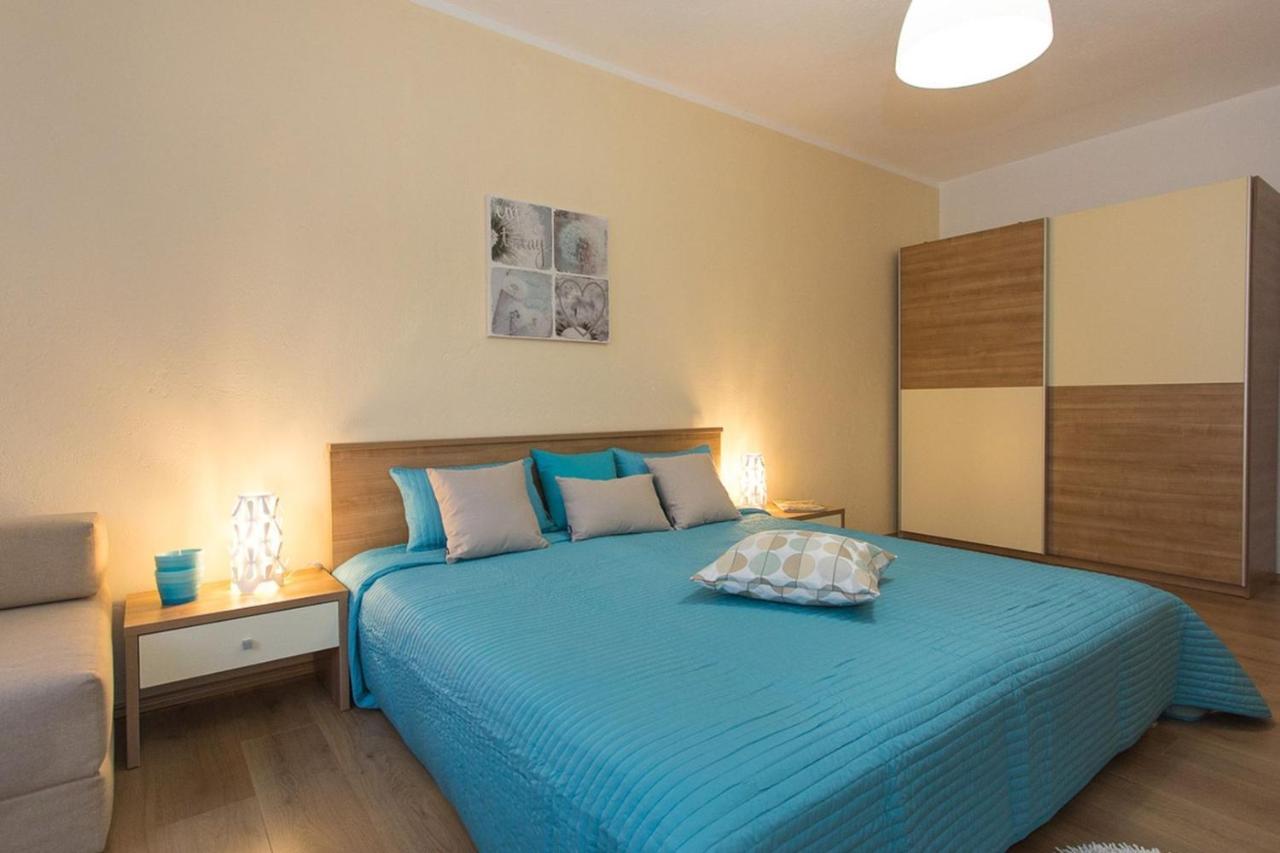 Apartments Adrijana Malinska Exterior foto